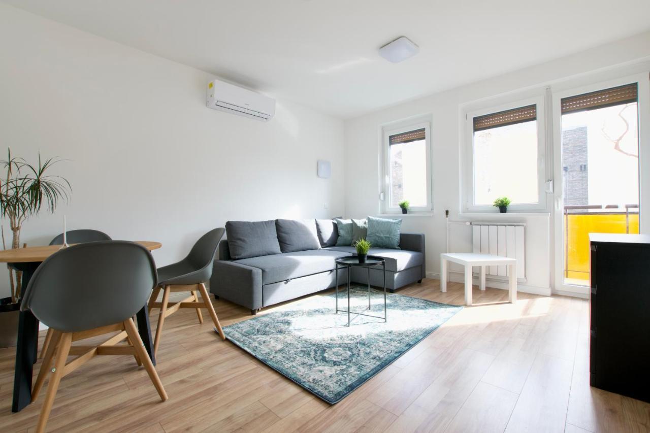 Standard Apartment By Hi5 - Dessewffy 37 Suites Будапеща Екстериор снимка