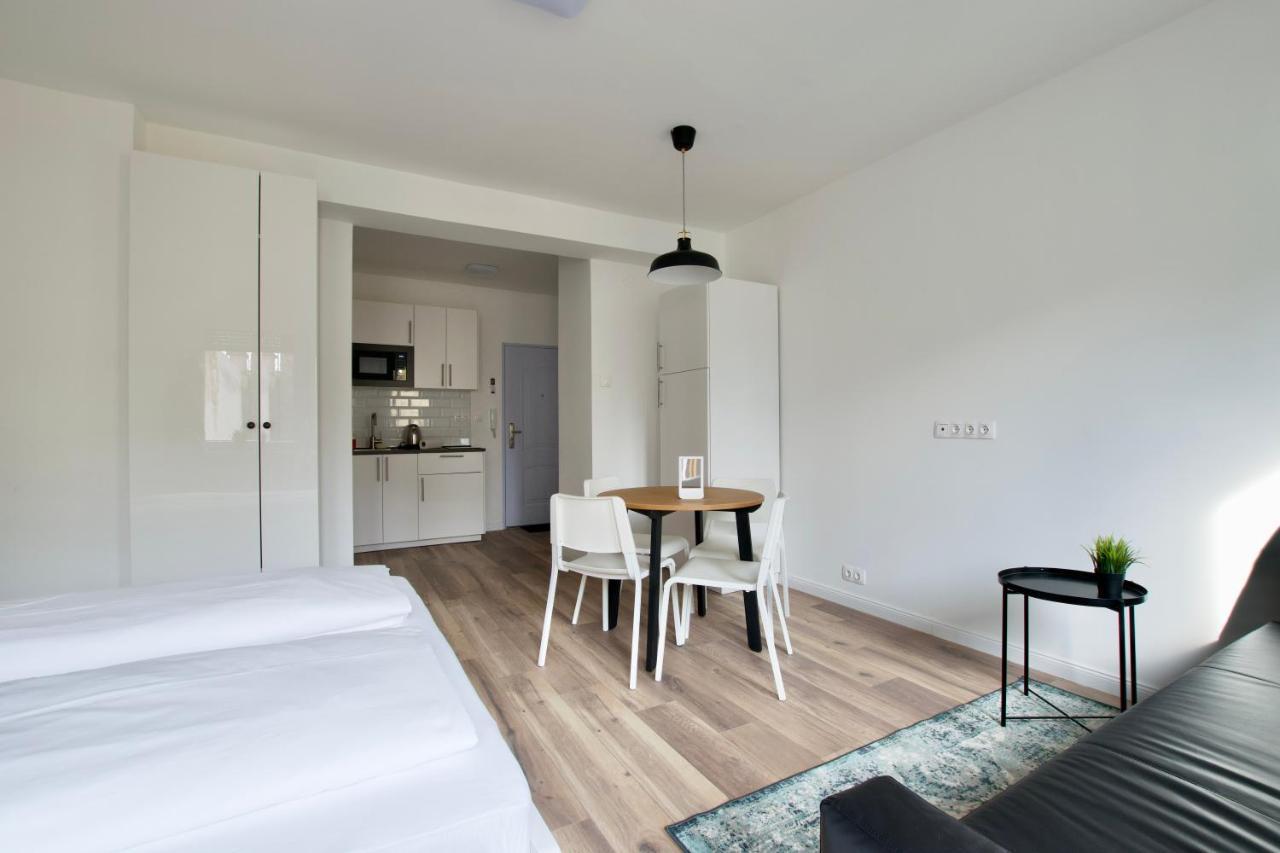 Standard Apartment By Hi5 - Dessewffy 37 Suites Будапеща Екстериор снимка